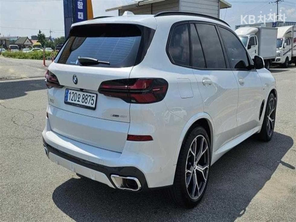 BMW - X5 | xDrive 40 M Sport 6