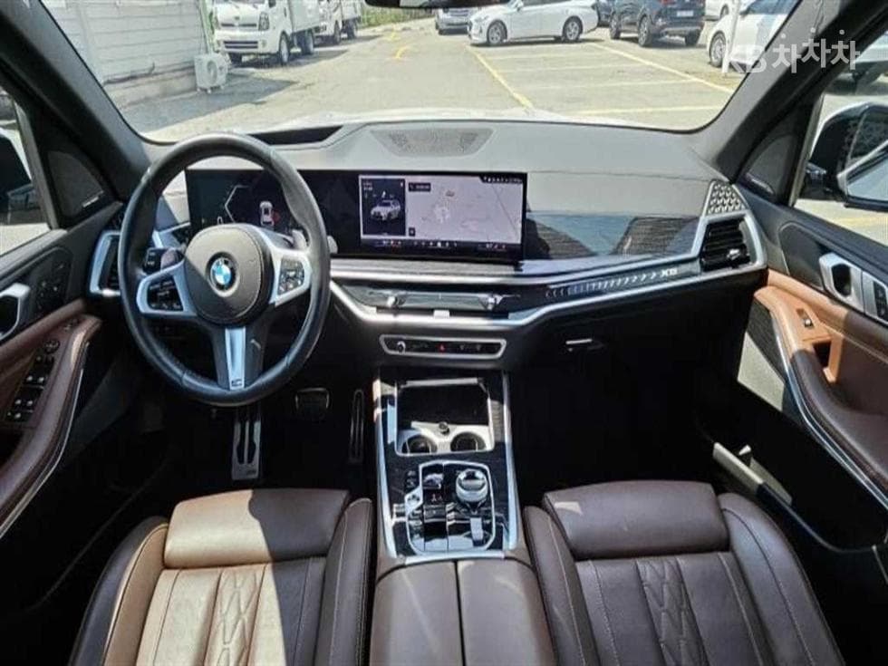 BMW - X5 | xDrive 40 M Sport 12