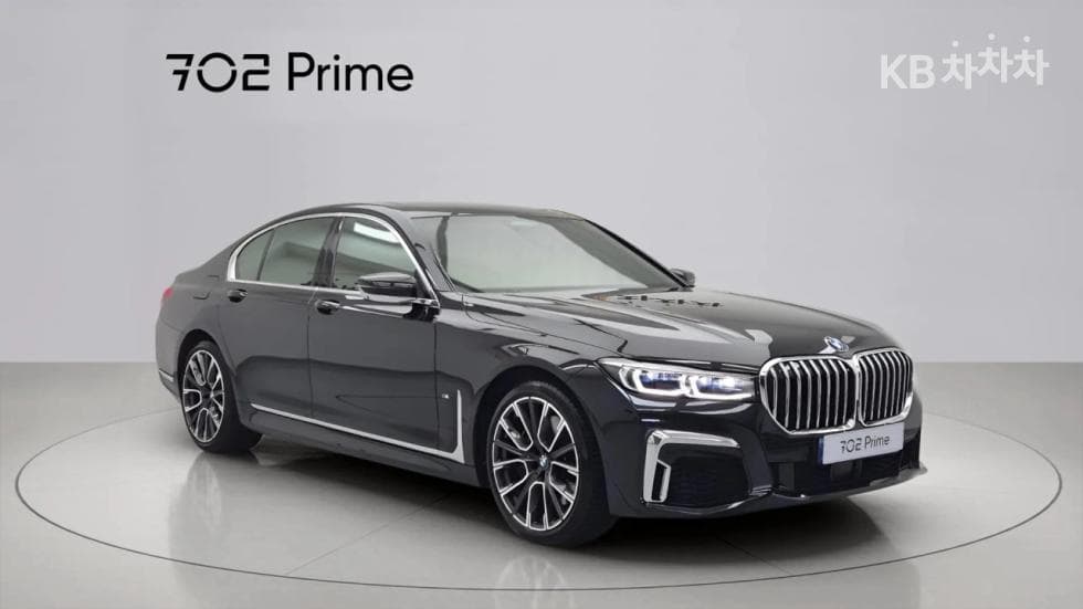 بي إم دبليو - 7-Series | 745 sDrive M Sport 4
