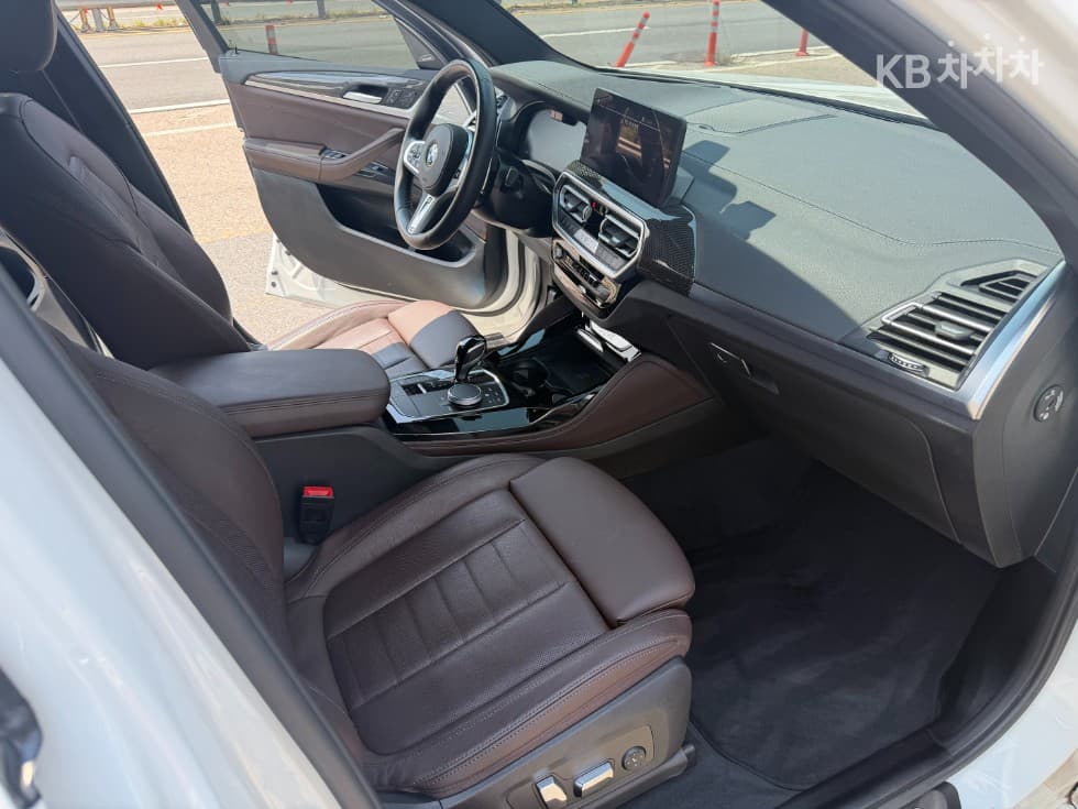 بي إم دبليو - X4 | New xDrive 20 M Sport Pro 9