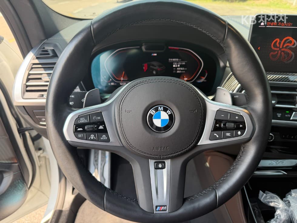 بي إم دبليو - X4 | New xDrive 20 M Sport Pro 12