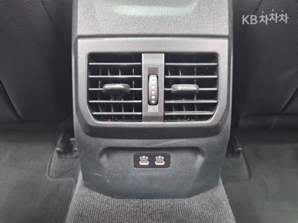 بي إم دبليو - 1-Series | M135 xDrive Base 15