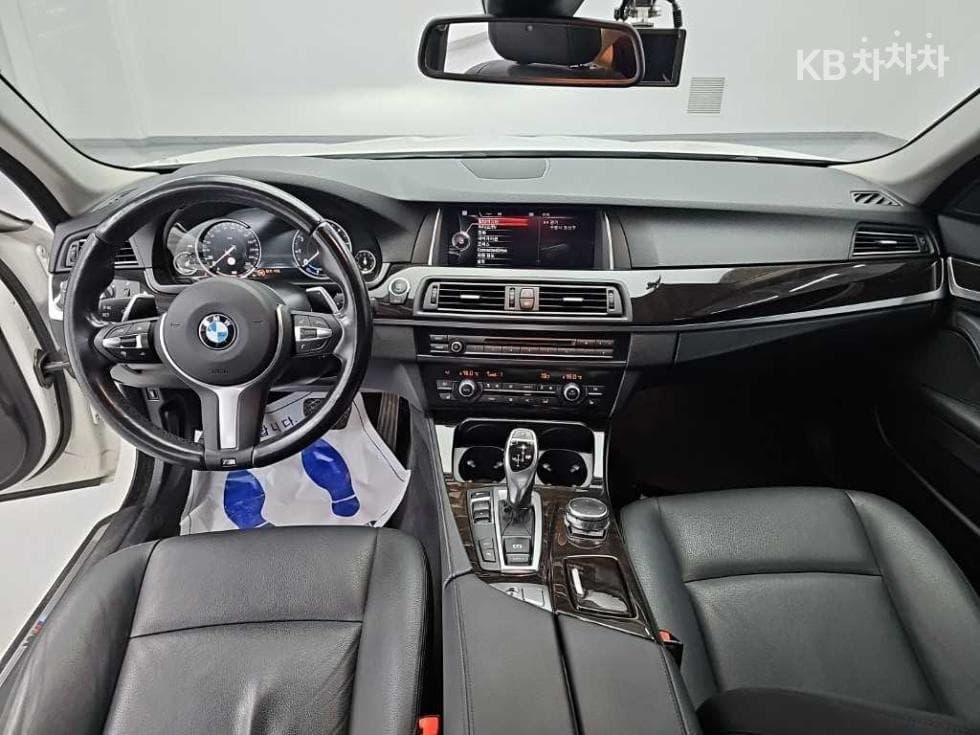 BMW - 5-Series | New 528 M Dynamic F10 7