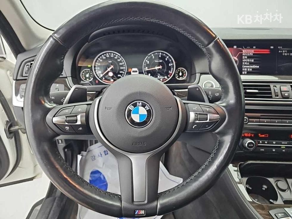 BMW - 5-Series | New 528 M Dynamic F10 9