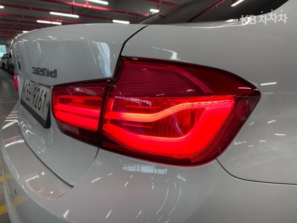 BMW - 3-Series | New 320 F30(12~) 18