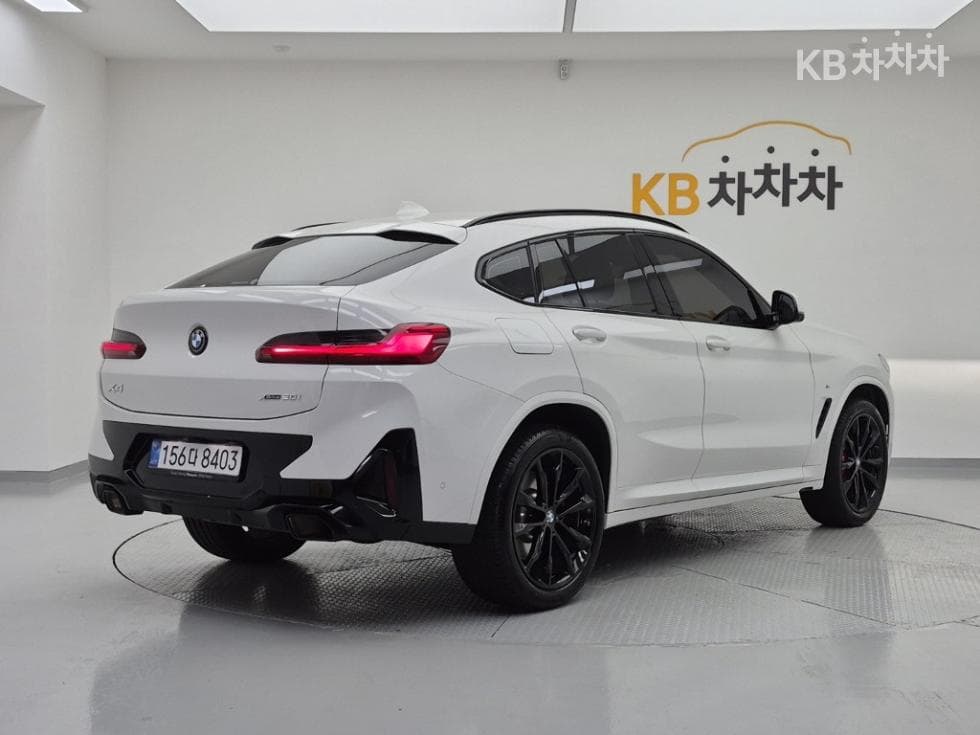 بي إم دبليو - X4 | New xDrive 20 M Sport Pro 4