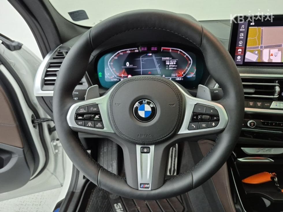 بي إم دبليو - X4 | New xDrive 20 M Sport Pro 9