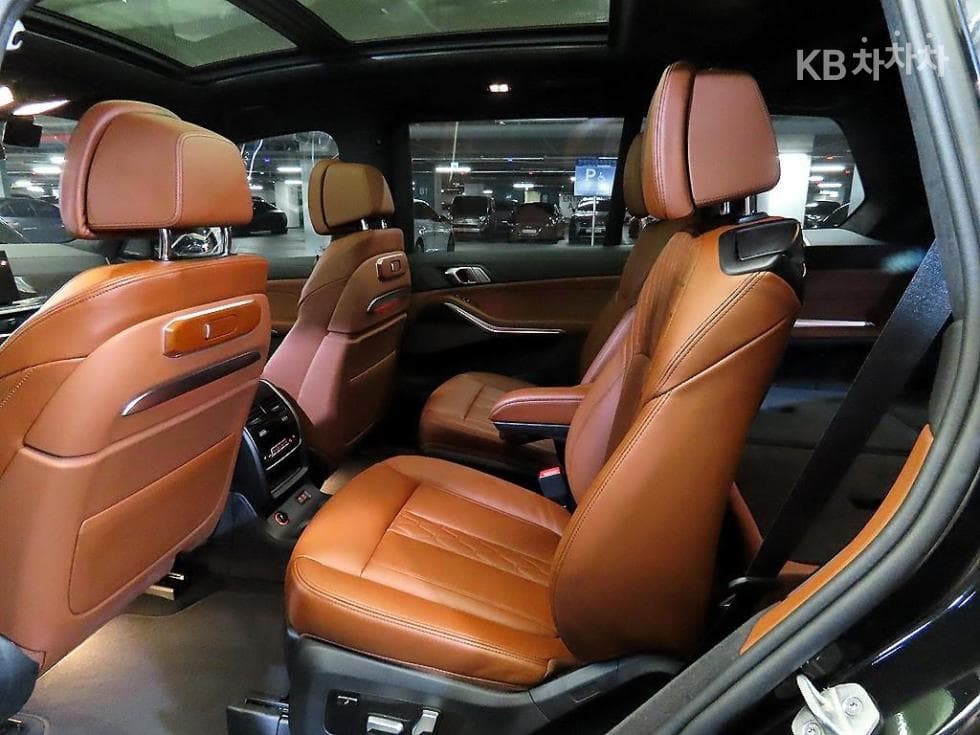 BMW - X7 | xDrive 40 M Sport 7