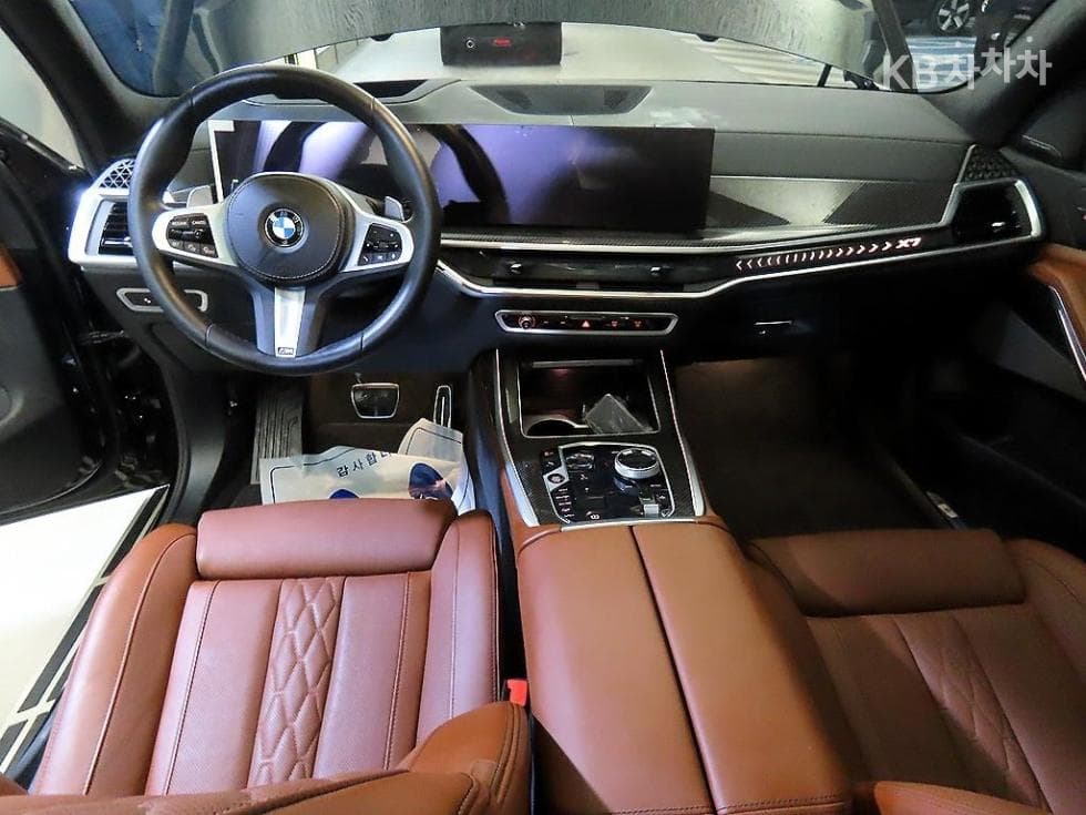BMW - X7 | xDrive 40 M Sport 10
