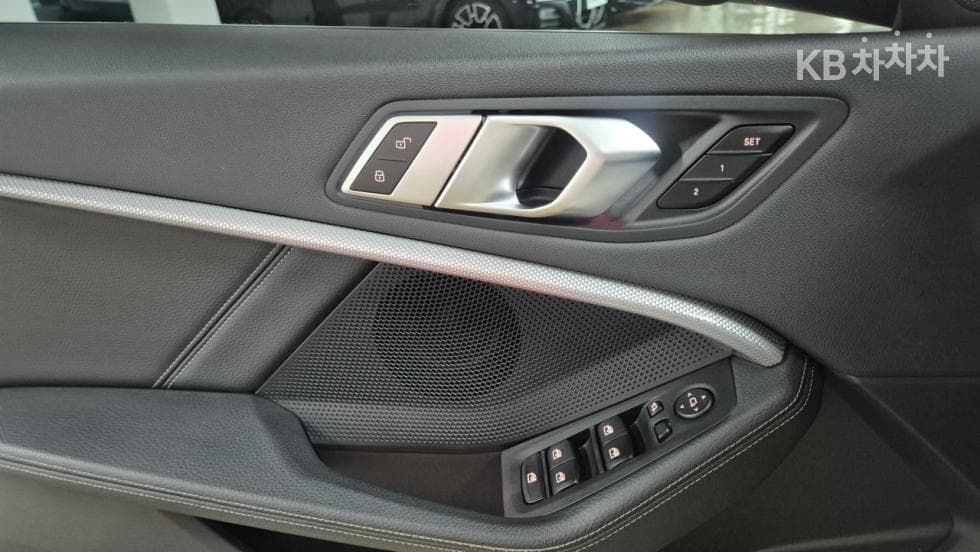 BMW - 1-Series | 120 Sport 19