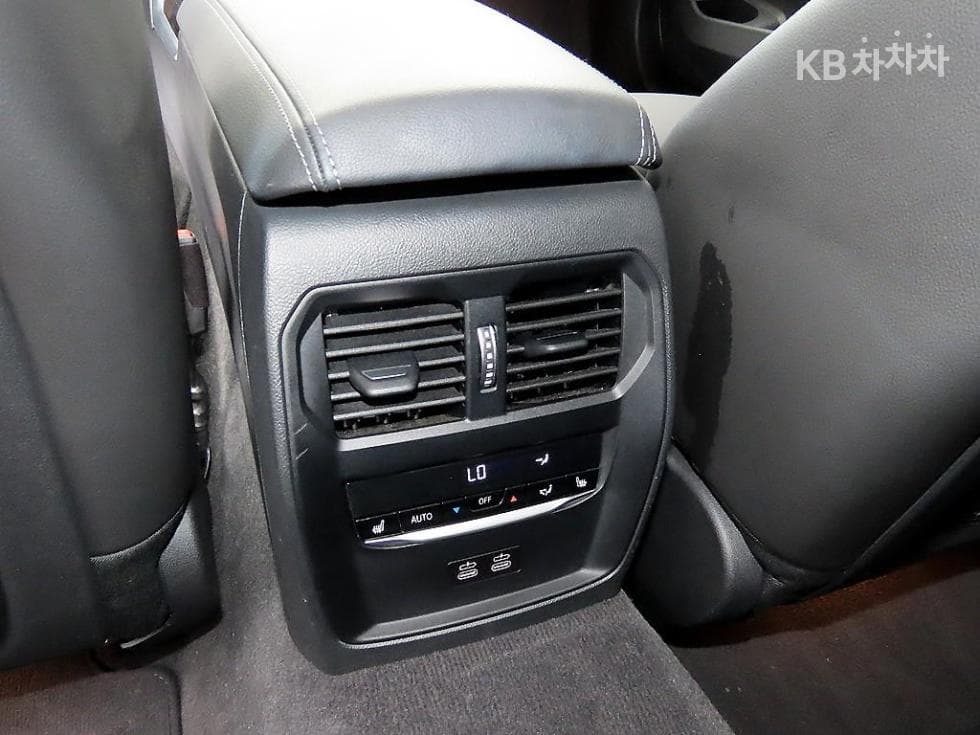 BMW - 3-Series | 320 xDrive Luxury Line 16