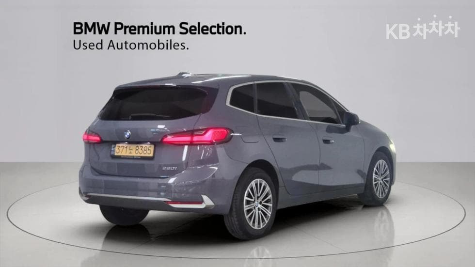BMW - 2-Series | Active Tourer 220 Luxury 2