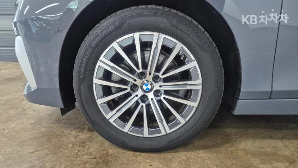BMW - 2-Series | Active Tourer 220 Luxury 5