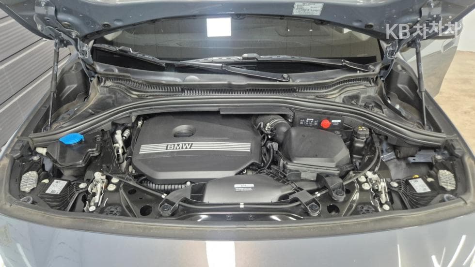 BMW - 2-Series | Active Tourer 220 Luxury 6