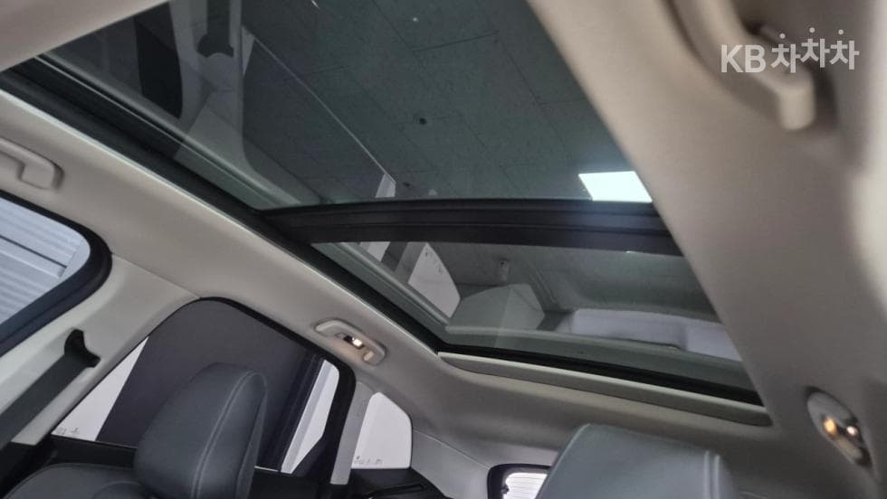 BMW - 2-Series | Active Tourer 220 Luxury 14