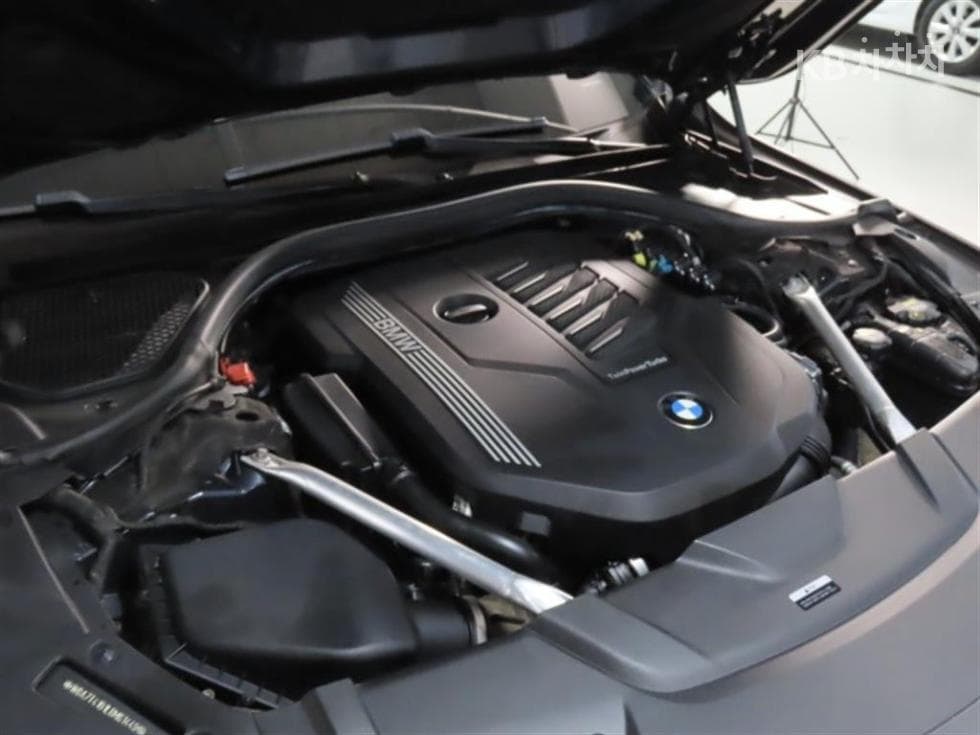 BMW - 7-Series | 740Li xDrive M Sport 20