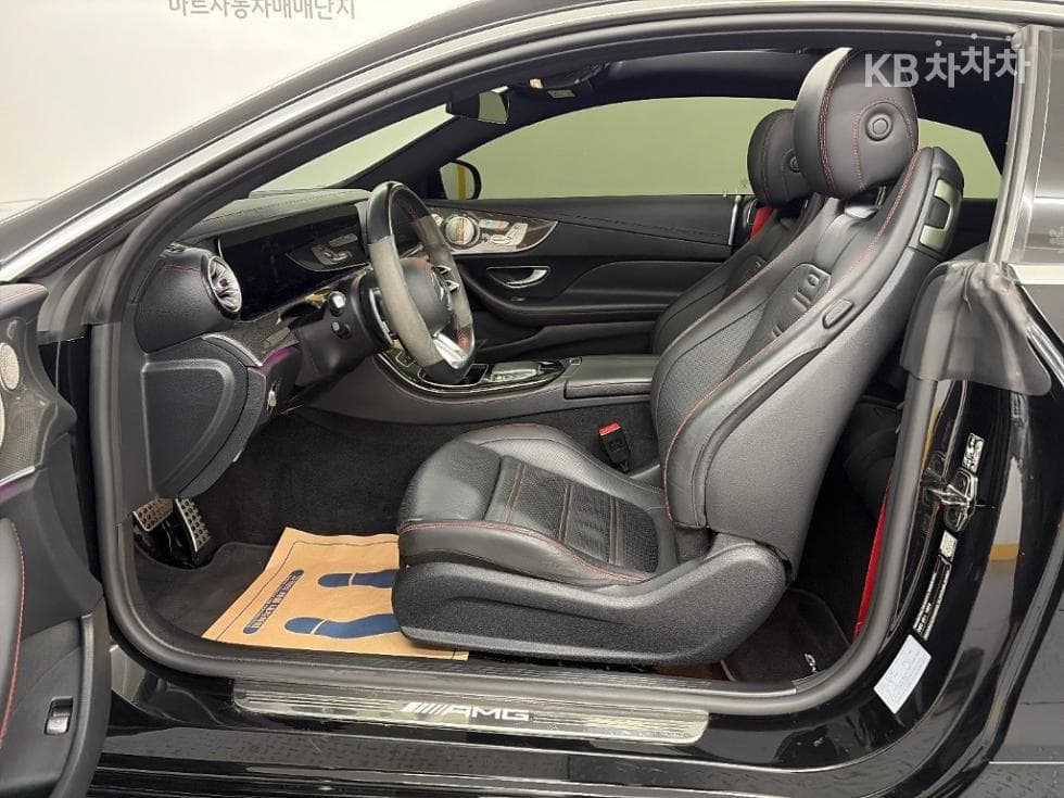 Mercedes-Benz - E-Class | E53 AMG 4MATIC+ Base 11