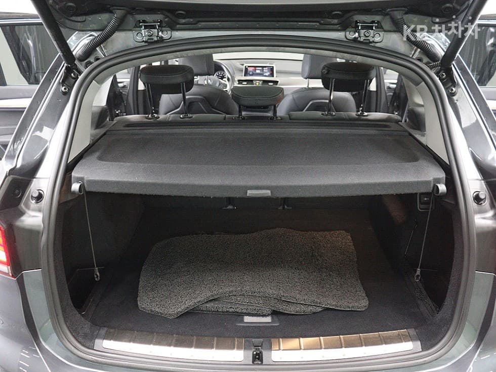 BMW - X1 | xDrive 20 xLine 5