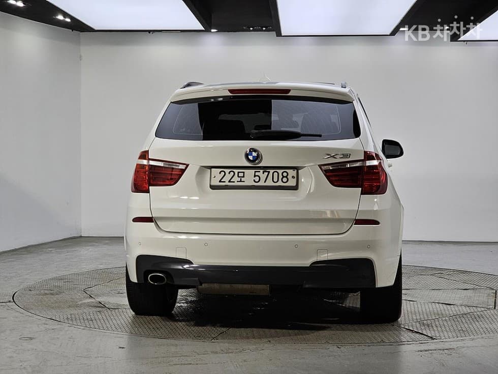 بي إم دبليو - X3 | xDrive 20 (11~) 3