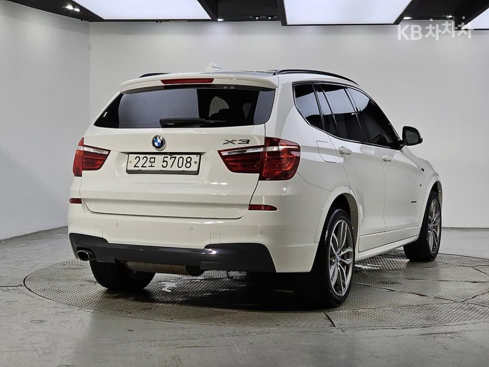 بي إم دبليو - X3 | xDrive 20 (11~) 4
