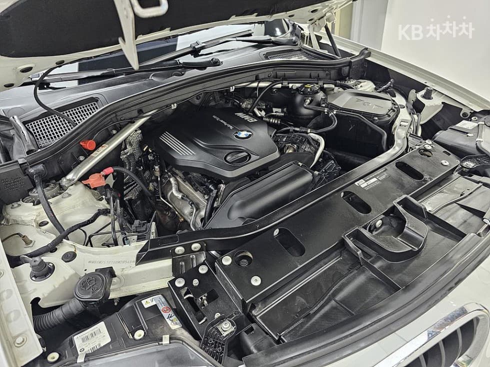 بي إم دبليو - X3 | xDrive 20 (11~) 6