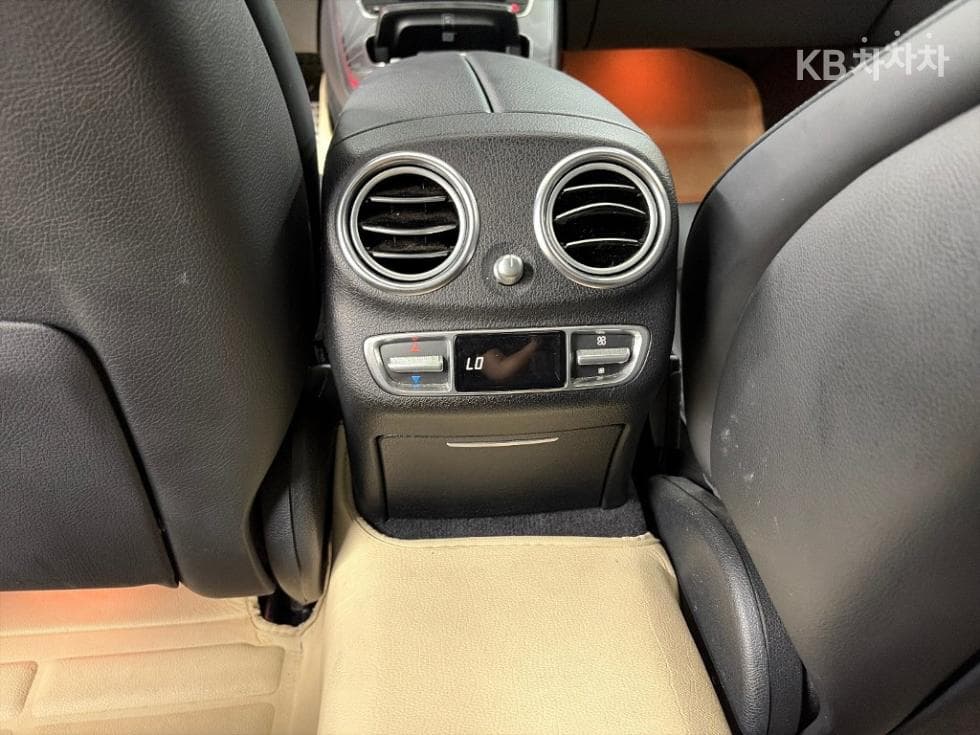 Mercedes-Benz - E-Class | E350 4MATIC AMG Line 14