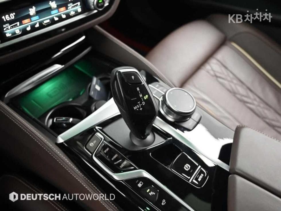 بي إم دبليو - 5-Series | All New 530 M Sport 9