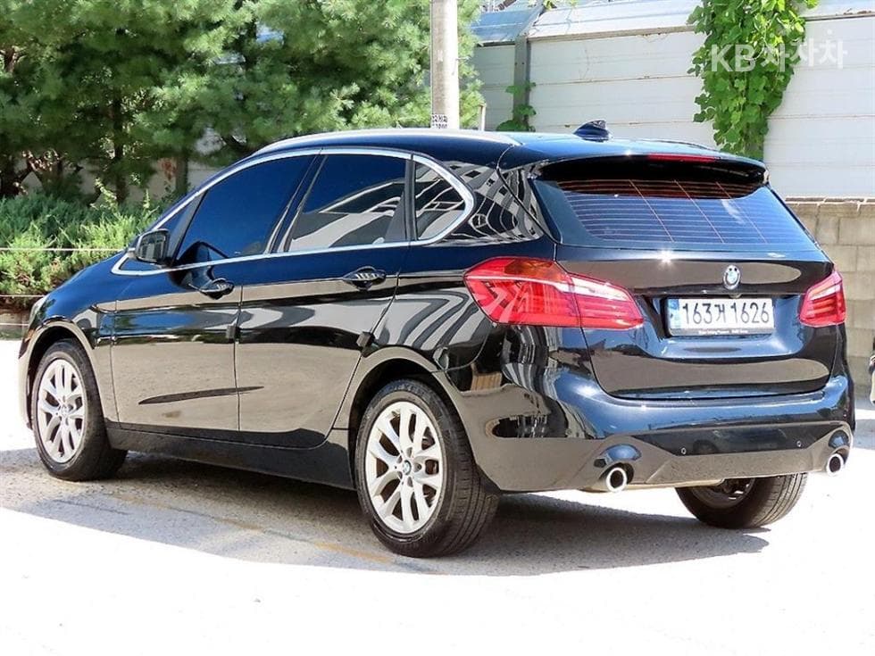 BMW - 2-Series | Active Tourer Sport 3