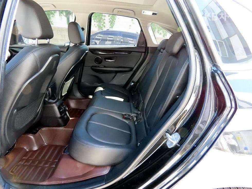 BMW - 2-Series | Active Tourer Sport 6