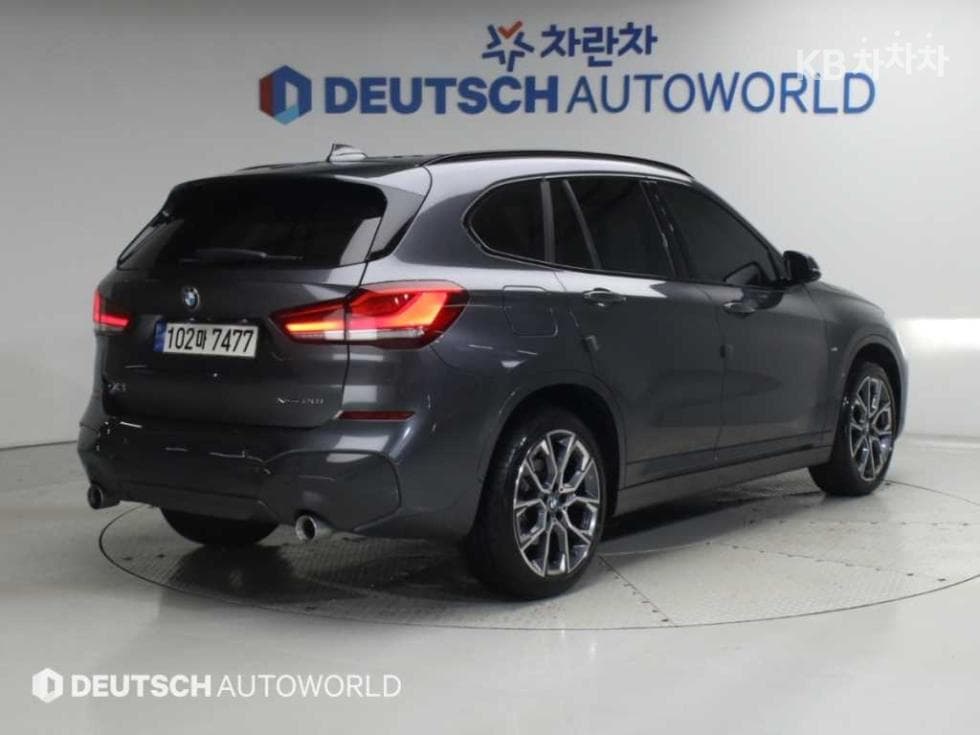 بي إم دبليو - X1 | xDrive 20 M Sport Package 2