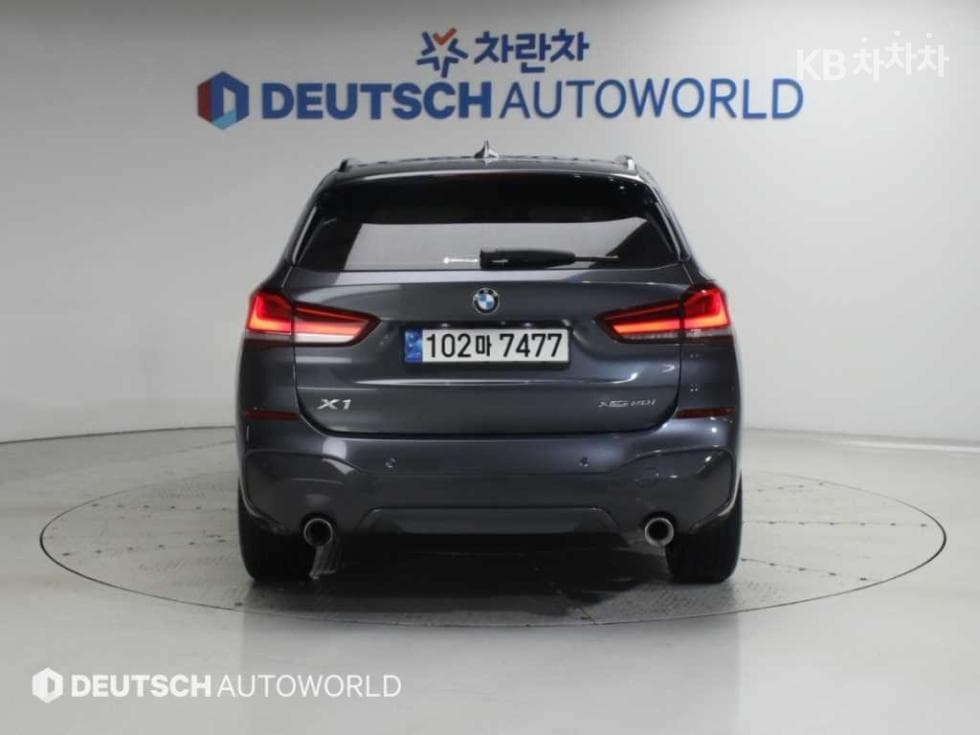بي إم دبليو - X1 | xDrive 20 M Sport Package 4