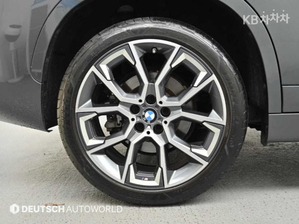 بي إم دبليو - X1 | xDrive 20 M Sport Package 5