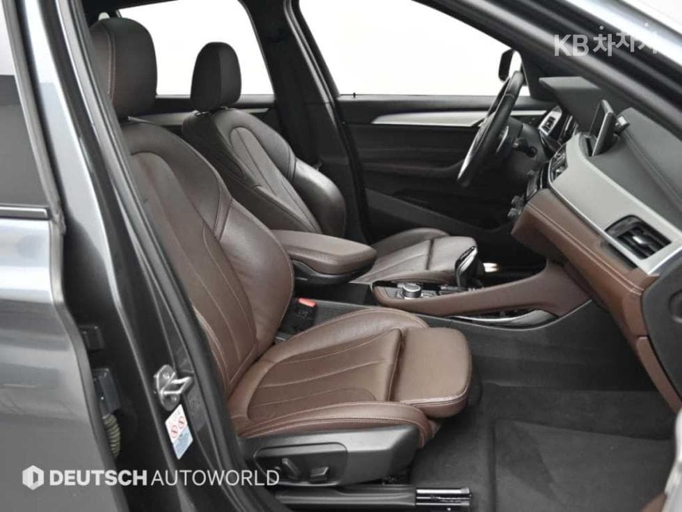 بي إم دبليو - X1 | xDrive 20 M Sport Package 10