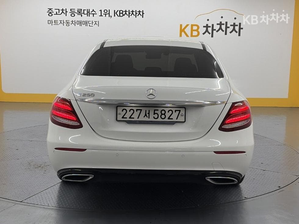 Mercedes-Benz - E-Class | New E250 CDI BlueTEC4MATIC BlueTEC Avantgarde W212(14~) 3