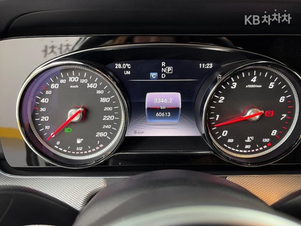 Mercedes-Benz - E-Class | New E250 CDI BlueTEC4MATIC BlueTEC Avantgarde W212(14~) 6