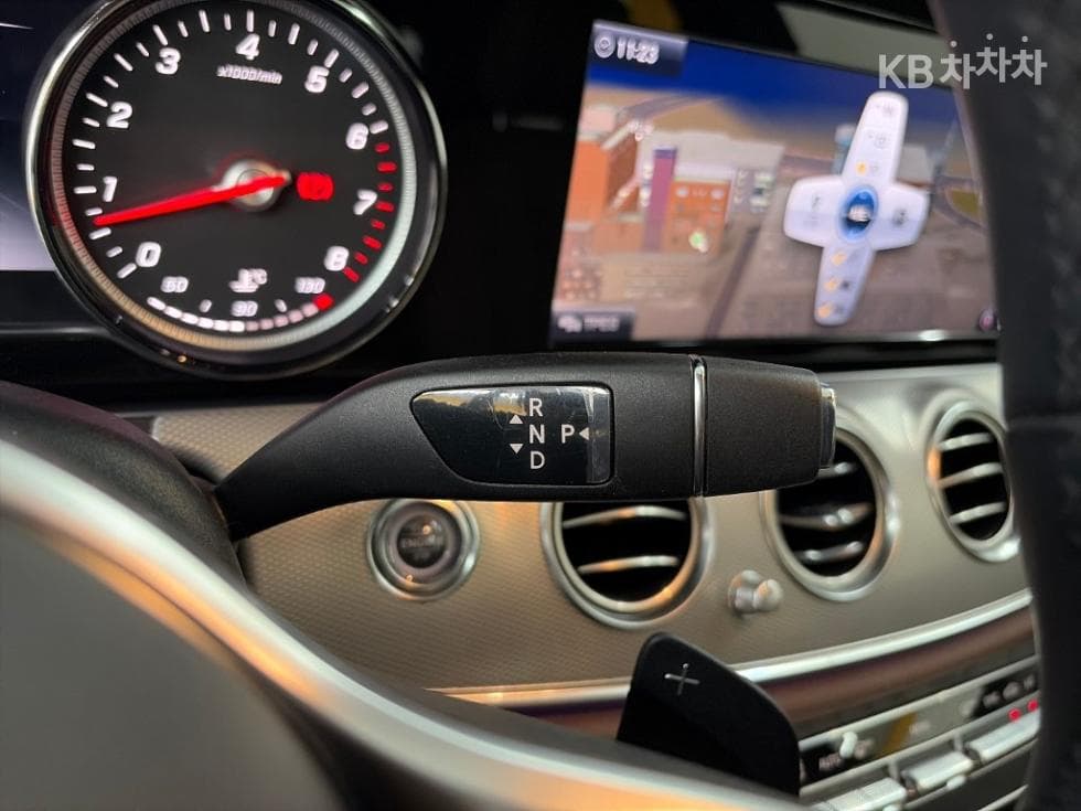 Mercedes-Benz - E-Class | New E250 CDI BlueTEC4MATIC BlueTEC Avantgarde W212(14~) 8