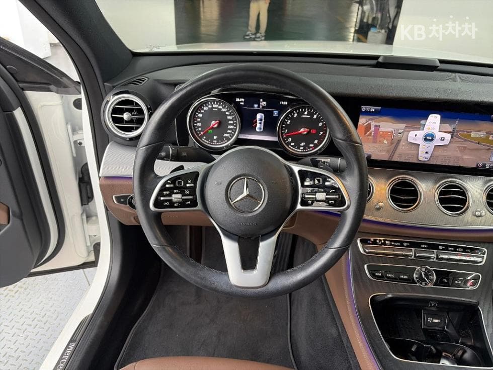 Mercedes-Benz - E-Class | New E250 CDI BlueTEC4MATIC BlueTEC Avantgarde W212(14~) 9