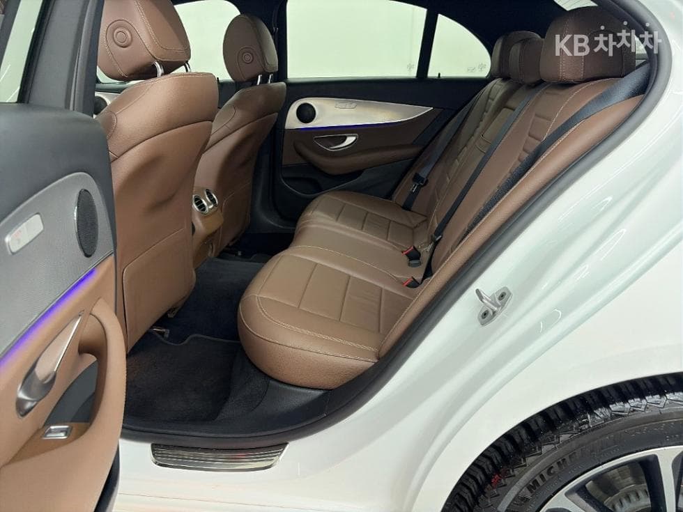 Mercedes-Benz - E-Class | New E250 CDI BlueTEC4MATIC BlueTEC Avantgarde W212(14~) 12