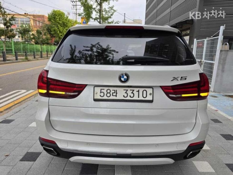 بي إم دبليو - X5 | xDrive 30 Base 4
