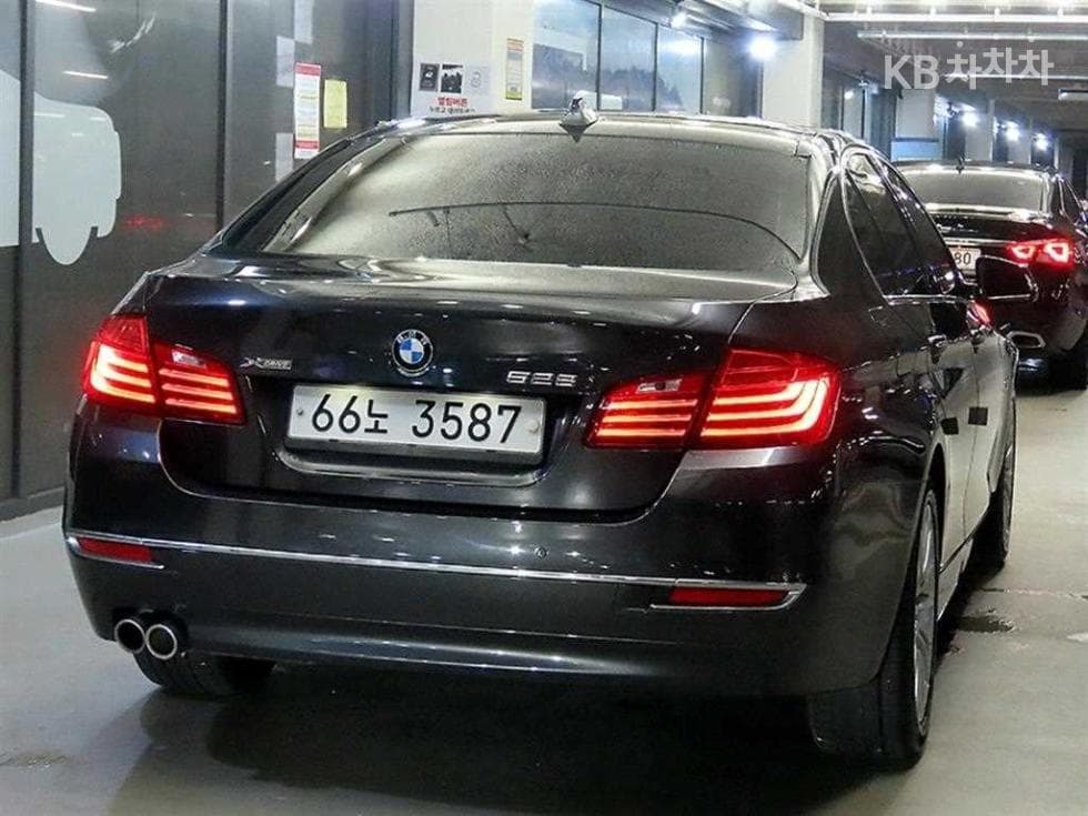 بي إم دبليو - 5-Series | New 528 xDrive Luxury Base 4