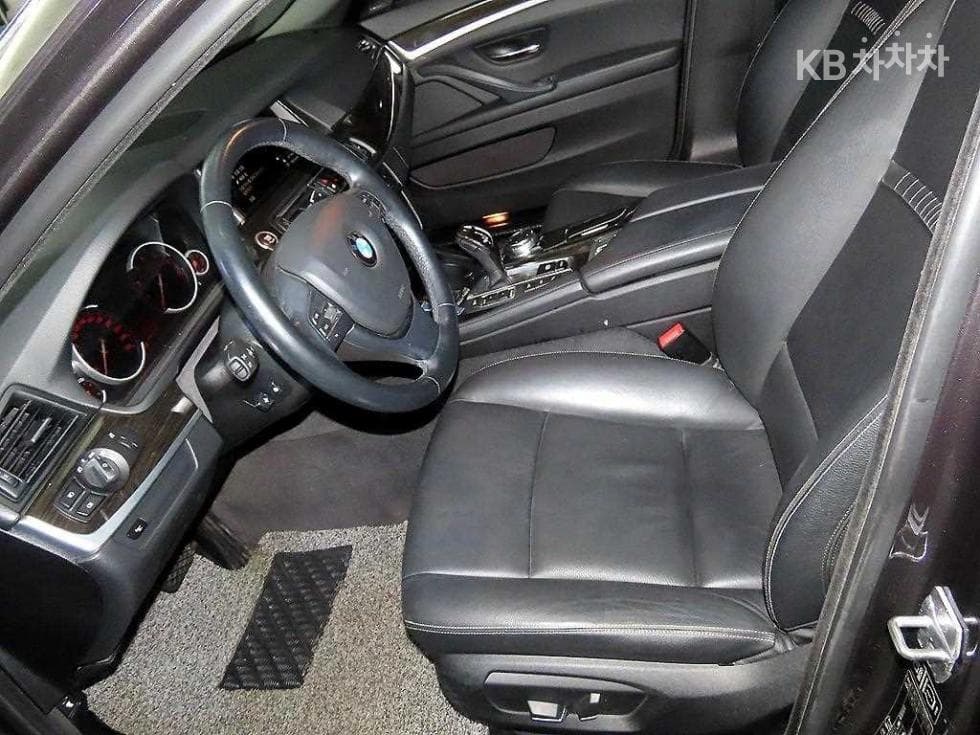 بي إم دبليو - 5-Series | New 528 xDrive Luxury Base 6