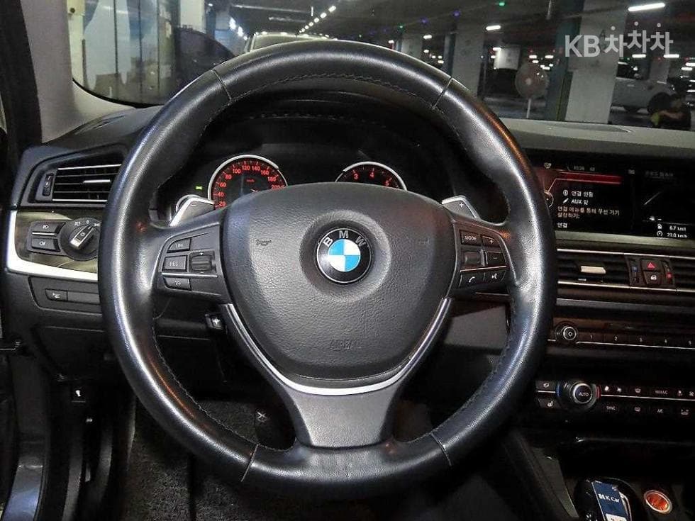 بي إم دبليو - 5-Series | New 528 xDrive Luxury Base 8