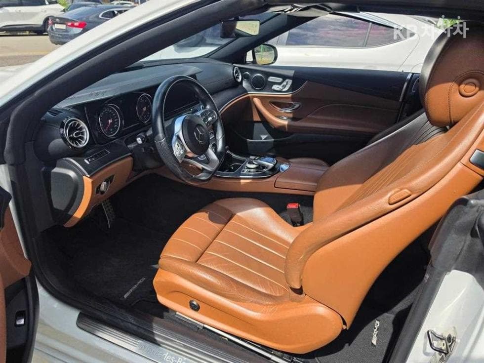 مرسيدس - E-Class | E220 Cabriolet 6
