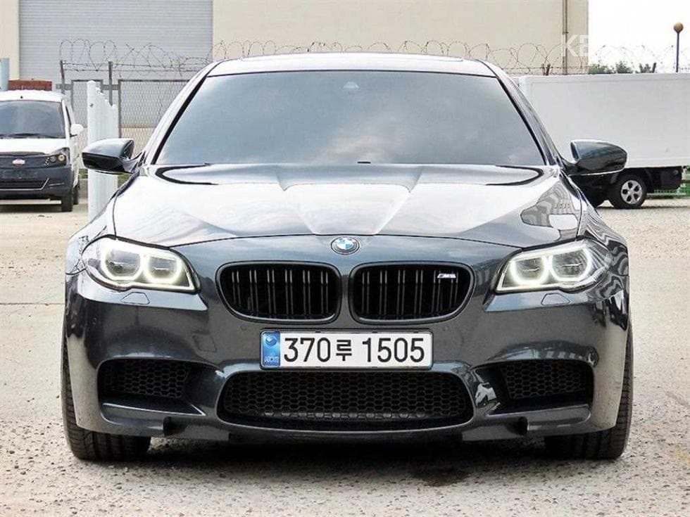 BMW M5