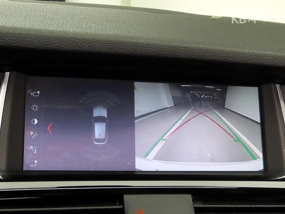 BMW - X4 | 20 xDrive Base 14