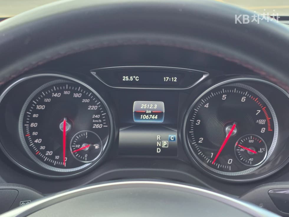 مرسيدس - CLA-Class | 220 AMG Line 5