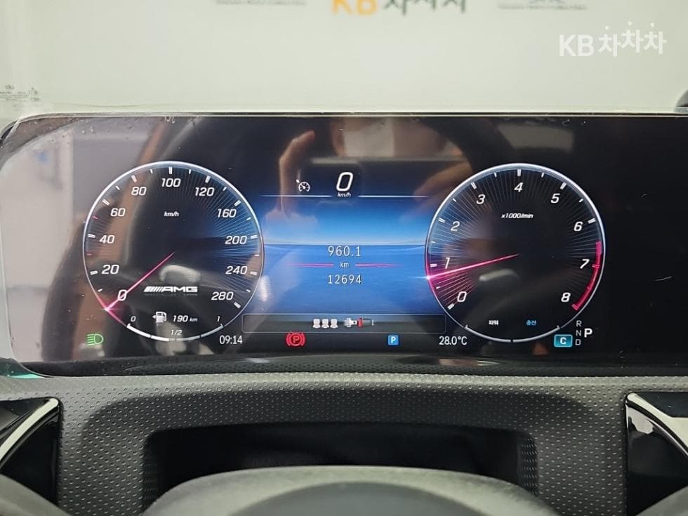 Mercedes-Benz - A-Class | AMG A35 4Matic 6