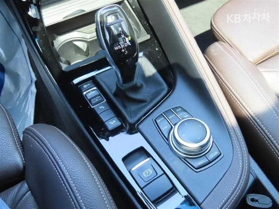 BMW - X1 | xDrive 18 M Sport 6