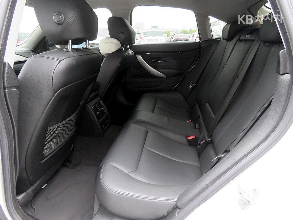 بي إم دبليو - 4-Series | 420 Gran Coupe F36 Luxury Line(14~) 8