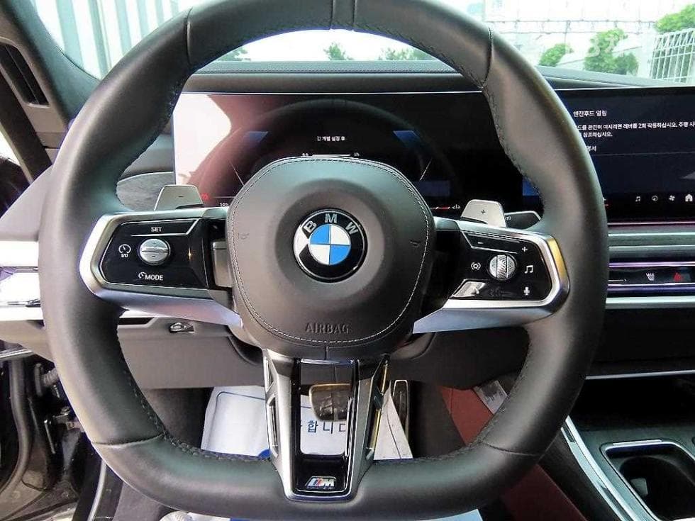 بي إم دبليو - 7-Series | 740 sDrive M Sport Executive 7